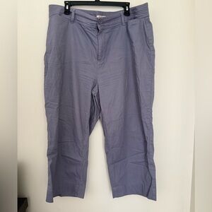 Joe Fresh Women's Lavender Capris